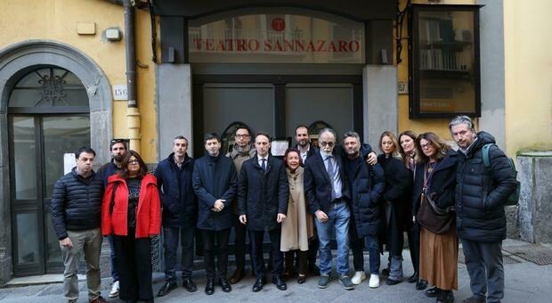  Napoli Teatro Sannazaro, il Pd campano incontra gestori e lavoratori: «Soluzioni ai tanti problemi» 