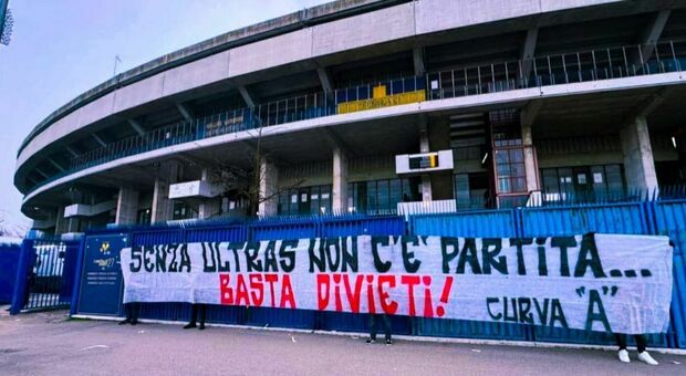  Verona-Napoli, la protesta degli ultras: «Basta divieti» 
