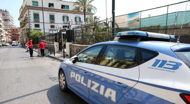  Posillipo, residenti detective contro i topi di appartamento: «Basta raid: servono controlli» 