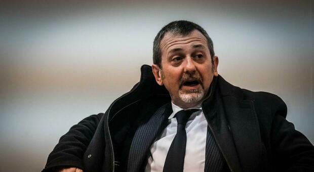  Napoli, Andrea Delmastro Delle Vedove: «Grazie ai nostri agenti più attenzione ai reclusi» 