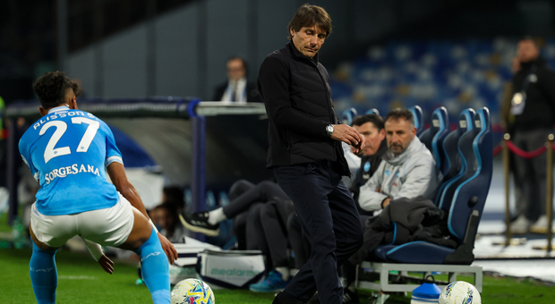  Napoli-Lecce, Conte: «Squadra bene comune. Dobbiamo andare in Champions. Se resto? L'intenzione è quella» 