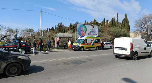  Eboli, donna investita e uccisa da un'auto: automobilista indagato 