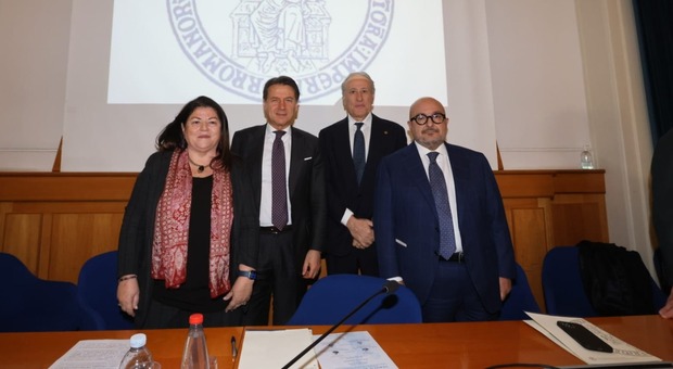  Referendum giustizia, Conte e Sangiuliano alla Federico II di Napoli: ecco le ragioni del sì e del no 