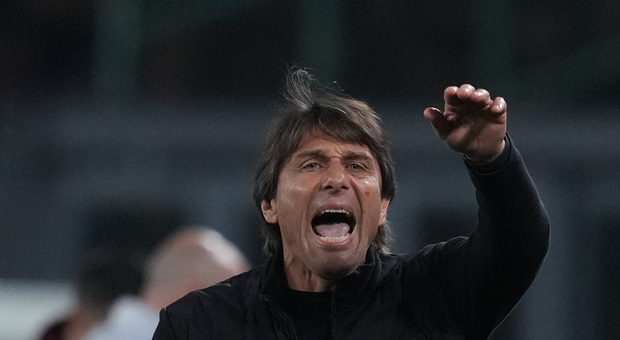  Cagliari-Napoli, Conte: «Auguro sempre al Napoli di vincere un trofeo e di andare in Champions» 