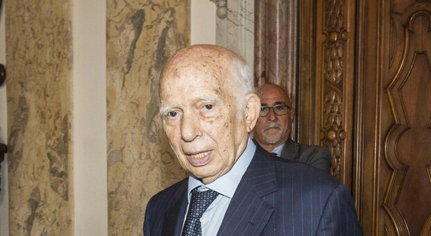  Morto Pomicino, il cordoglio della politica: «Raffinato e competente» 