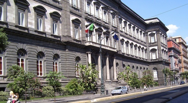  Napoli, ?Danni alle casse della Federico II?: prof Cosenza citato in giudizio 