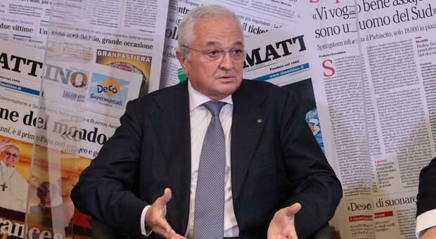  Epatite A, Cosenza: «La qualità dell'acqua e del mare di Napoli è eccellente» 