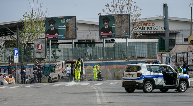 Scontro tra moto e auto alla Stazione Tuscolana, morto un centauro ...