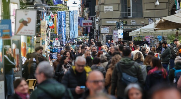  Pasqua, Napoli scelta da 400mila visitatori: «Più dell?anno scorso» 