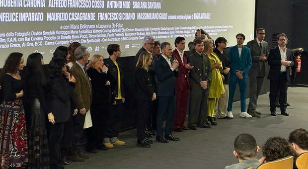  La Salita, il nuovo film di Massimiliano Gallo in anteprima al Metropolitan: «Eduardo? Un'enorme responsabilità raccontarlo» 