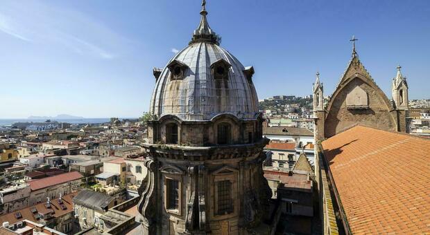  Le cupole di Napoli dal tetto del duomo 