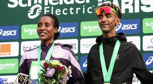  Yeman Crippa, che impresa: trionfa nella maratona di Parigi. Nel 2002 l'ultima vittoria di un europeo 