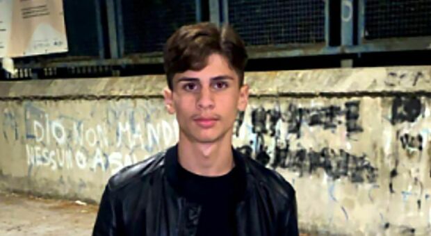  Napoli, la morte di Fabio Ascione: arriva l'ok ai funerali pubblici del ragazzo ucciso a Ponticelli 
