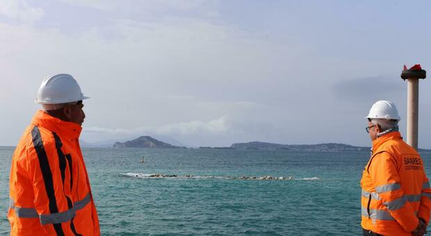  Bagnoli, America's Cup, il governatore finanzierà le pre-regate. Foti: «Bisogna correre» 