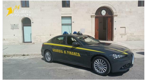 Rsa e fatture per operazioni inesistenti: due arresti. I nomi