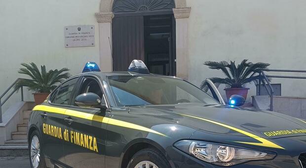 Consegna di droga in un B&b del centro storico di Lecce, arrestato 47enne: cocaina nello scooter