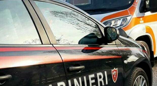  Rissa a Marigliano, 17enne accoltellato e padre e zio presi a sedie in faccia 