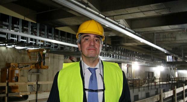  «Metro a Napoli, stazioni sfregiate: serve l?aiuto dei privati» 