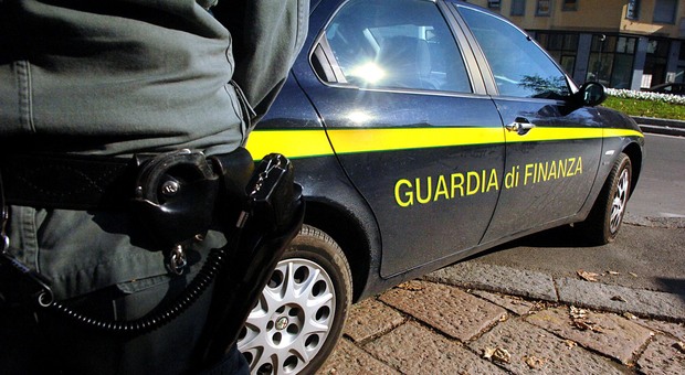  Scissionisti in trasferta da Marano alla Calabria. Un arresto e tre denunciati 