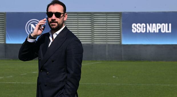  La Roma corteggia il ds Manna ma il Napoli resta la sua priorità 