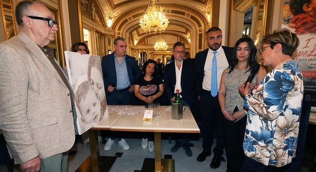  Un concerto per Domenico Caliendo, cantanti sul palco: «Il nostro omaggio al bimbo» 