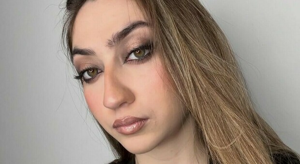 Samantha Lacedonia morta a 21 anni: lo schianto frontale con la Fiat 500 contro una Mercedes
