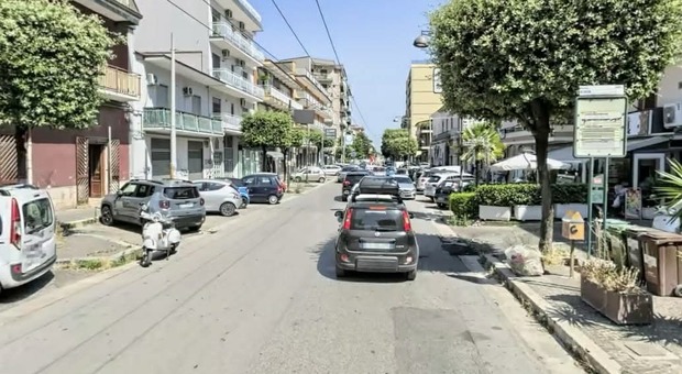 Terribile incidente stradale a Melito, 16enne in coma dopo lo schianto con lo scooter