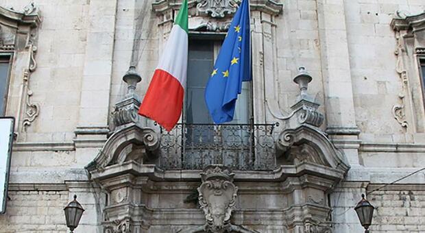 Sicurezza, atteso Piantedosi. Altri 10 carabinieri a Bisceglie: guardia alta dopo le violenze