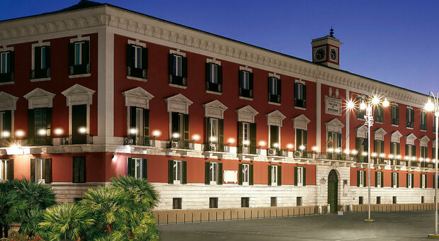 Bari, comitato in Prefettura per la festa di San Nicola. E Piantedosi arriverà a metà maggio