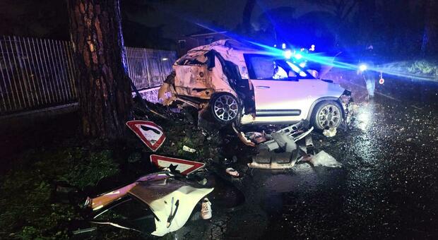 https://statics.cedscdn.it/photos/MED/2026/05/04/9510529_04094146_incidente.jpg
