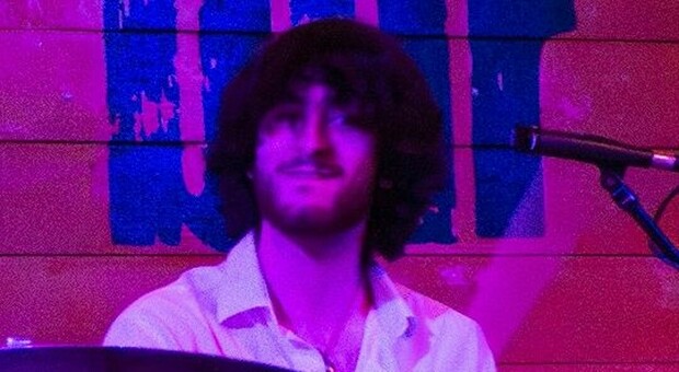 Davide Lucchelli &egrave; stato ritrovato: il ritorno dall'Ungheria in treno e l'incontro con il pap&agrave; a Tarvisio