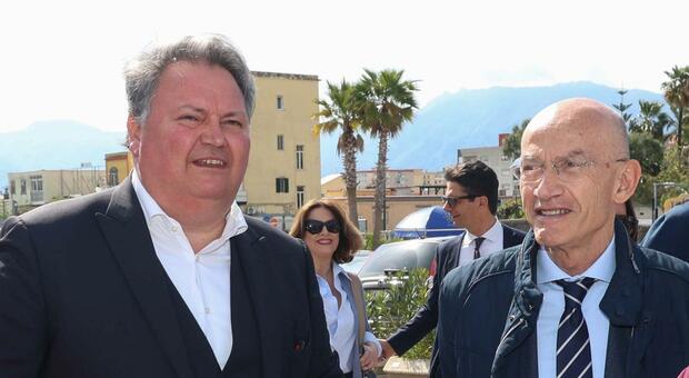 Torre Annunziata, sindaco contrattacca: Pd in rotta di collisione