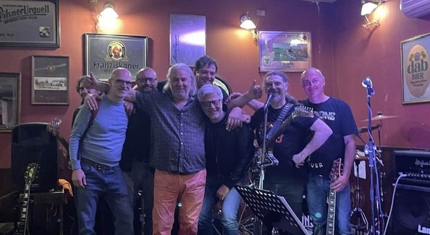 Bari dice addio al Pellicano, dopo 45 anni "Zio Bruno" va in pensione