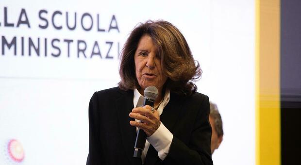 https://statics.cedscdn.it/photos/MED/2026/05/12/9528058_12234356_paola_severino.jpg