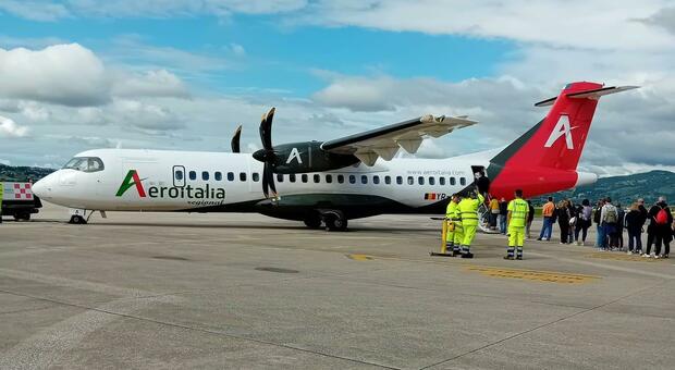 Volo Aeroitalia decolla da Cagliari ma torna indietro per &laquo;un problema tecnico&raquo;: era diretto a Milano Linate
