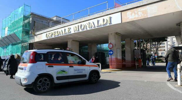 Neonato morto dopo una cura antibiotica al Monaldi: due indagati