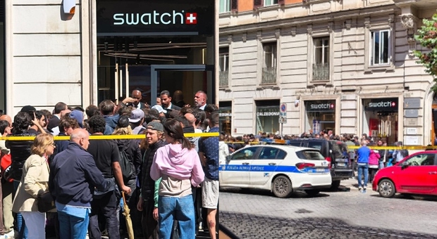 immagine Roma, apre un nuovo negozio “Swatch”: la città va in tilt per il lancio di modelli originali. Lunghe code e resse