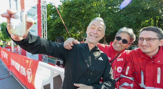 Deejay Ten, l'emozione di Linus ai nastri di partenza: &laquo;Travolti dall'affetto della gente, a Treviso siamo a casa&raquo;