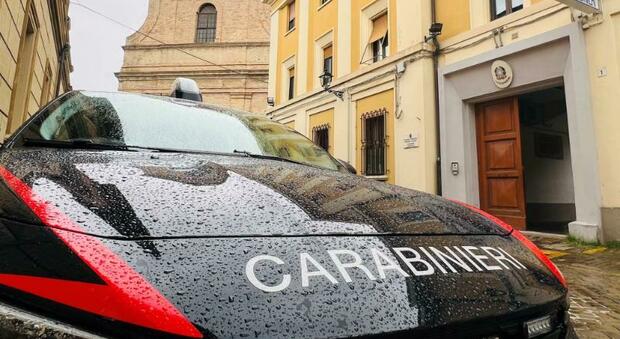 Furto al motoraduno di Senigallia: preso il ladro che aveva rubato una valigetta con 30mila euro ad un ambulante