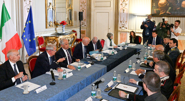 Il ministro Piantedosi: &laquo;Via Piave, soldi e agenti, cos&igrave; la sorveglieremo&raquo;