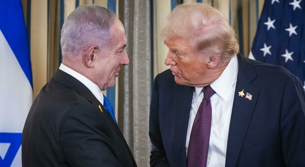 https://statics.cedscdn.it/photos/MED/2026/05/20/9544445_21001454_trump_netanyahu.jpg