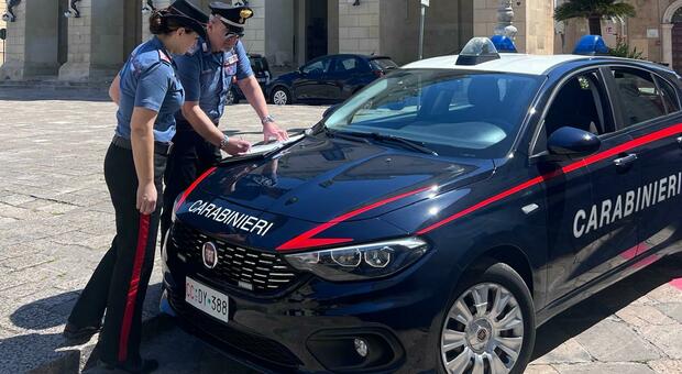 Maglie, aggressione con il tirapugni in centro: Daspo urbano per quattro minorenni