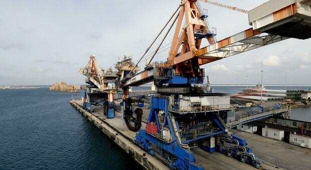Porto di Brindisi, il piano di Mastro per il rilancio dopo l'addio di Edison: «Subito nuovi investimenti»