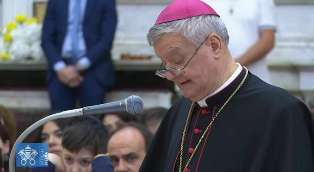 Il Papa ad Acerra, il vescovo: &laquo;Perdono per il male alla nostra terra, non accada mai pi&ugrave;&raquo;| Il discorso integrale