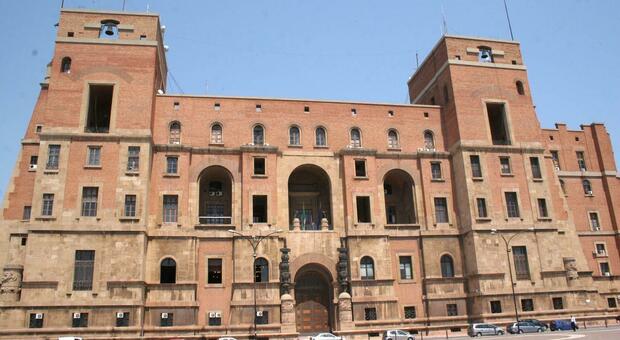 Consiglio provinciale, i candidati. Tutti divisi, ecco le cinque liste