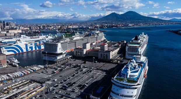 Napoli nell&rsquo;&eacute;lite dei porti: &laquo;La transizione ecologica qui &egrave; gi&agrave; realt&agrave;&raquo;