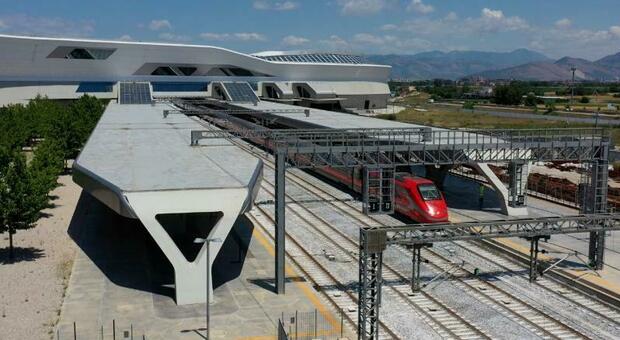 Treni, dal primo luglio debutta il Frecciarossa diretto Lecce-Bari-Napoli