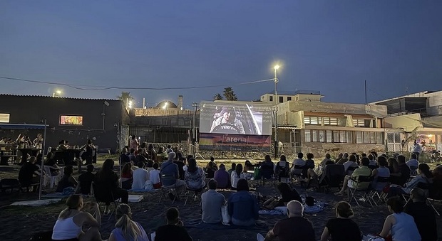Torna la rassegna &ldquo;Arena&rdquo;: cinema gratis in spiaggia per tutto il mese di giugno