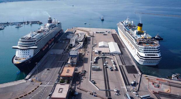 Porto di Taranto: percorso pedonale dedicato ai crocieristi per facilitare l'accesso alla città