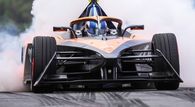 La monoposto McLaren FE